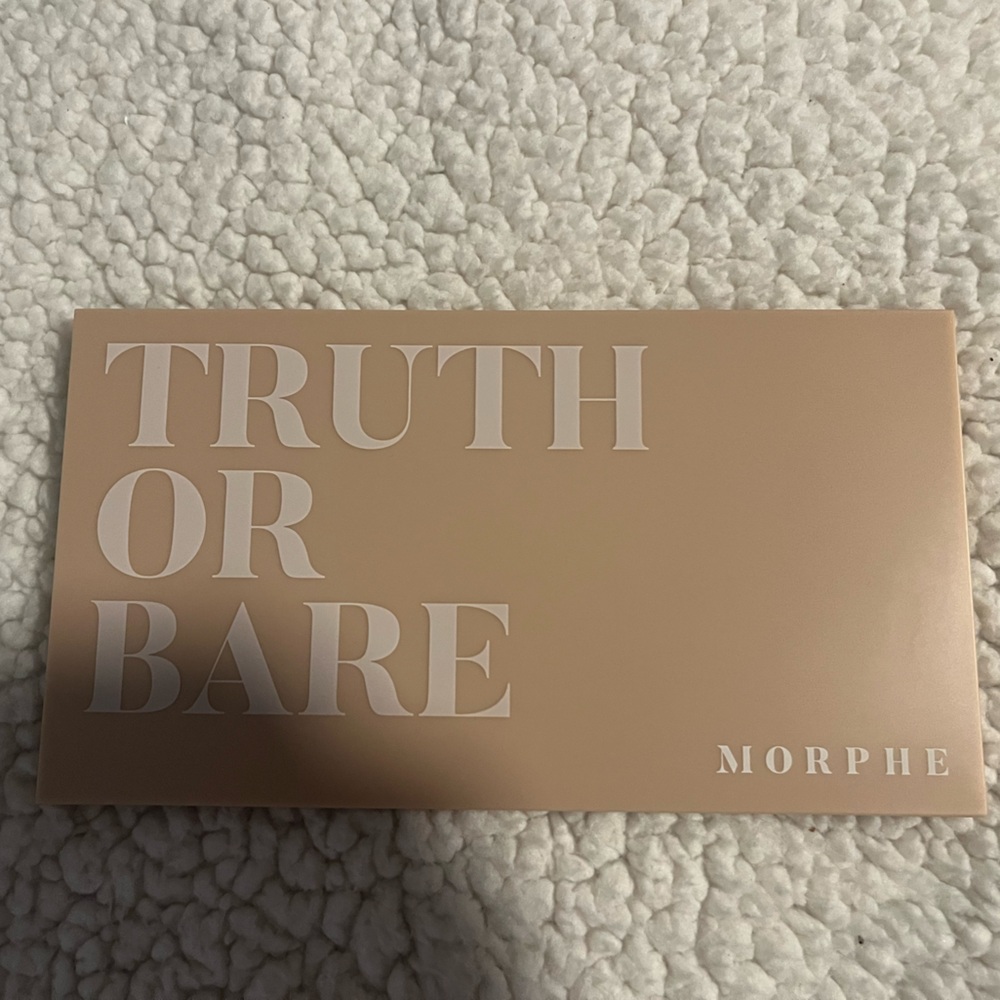 Morphe Truth or Bare eye shadow pallet
